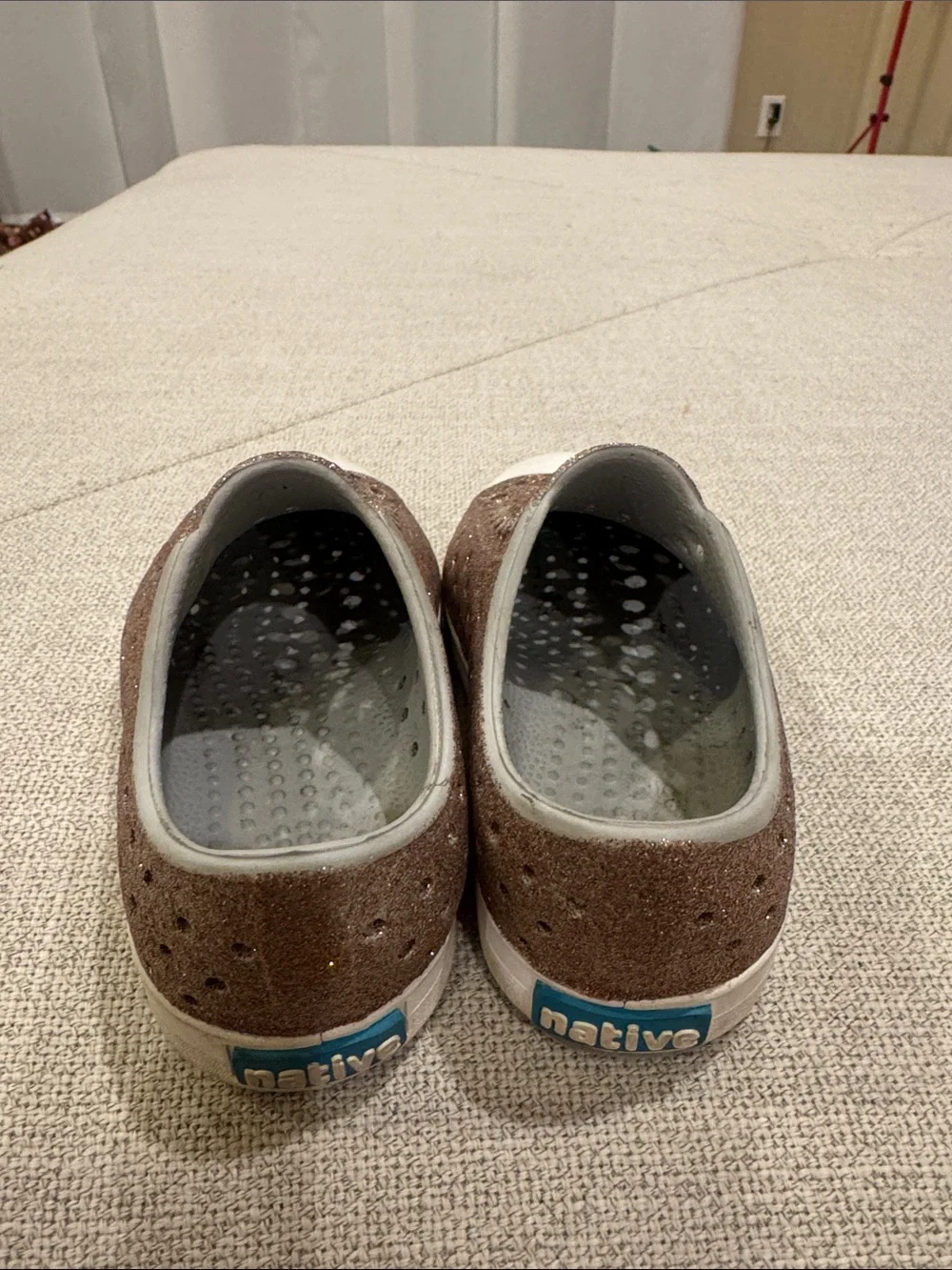 Native Glitter Slip-On Sneakers - Rose Bronze